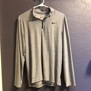 Nike Half Zip